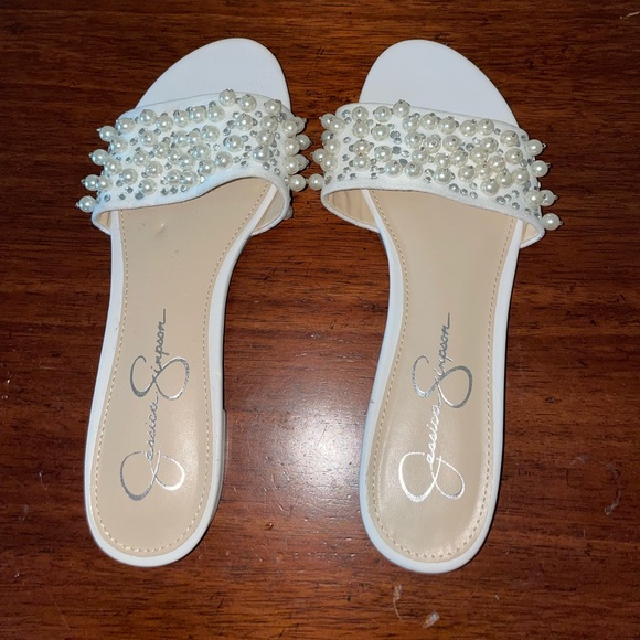 Jessica Simpson beaded sandals - Picture 1 of 2